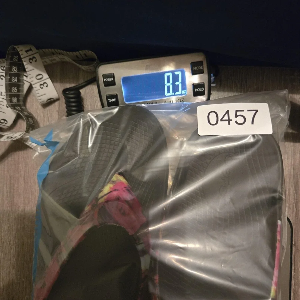 OOFOS Sandals Womens Size 7/38 Multicolor Tie Dye Flip Flop foam Comfort Summer - Picture 9 of 9